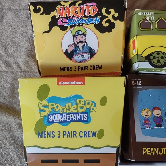 Bundle of character socks - Picture 15 of 16